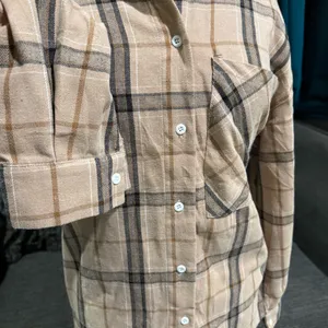Women Plaid Tan & Black Collared Long Sleeve Buttondown Relaxed Fit Shirt‎ Sz L thumbnail 4