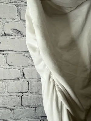 Abercrombie and fitch Women’s White Off-Shoulder Drape Top thumbnail 9