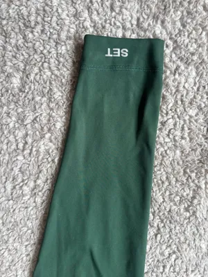 Set Active Sportbody Sporty High Rise Leggings Size Medium thumbnail 3