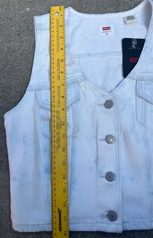 Levi’s Vest thumbnail 2