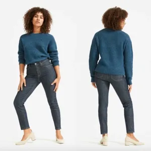 Everlane • the teddy wool blend boucle sweater thumbnail 10