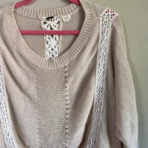 Miss me size‎ small beige sweater thumbnail 2