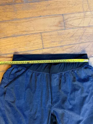Men’s Lululemon Shorts thumbnail 4