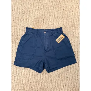 NWT Eddie Bauer Everyday Tencel Lyocell Utility Shorts Blue Women's Medium thumbnail 2