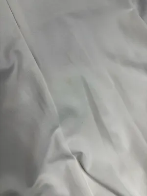White V thumbnail 5
