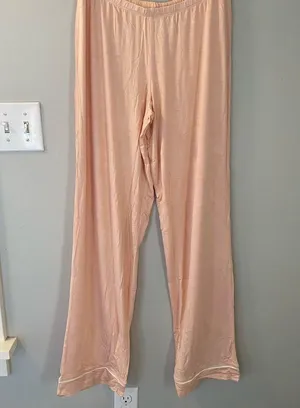Hale Bob 2 piece classic pajama set in pink with white piping size small NWT thumbnail 6