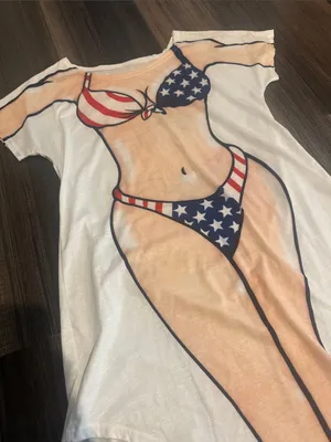 Women’s Graphic Tee with American Flag Bikini Print - White thumbnail 2