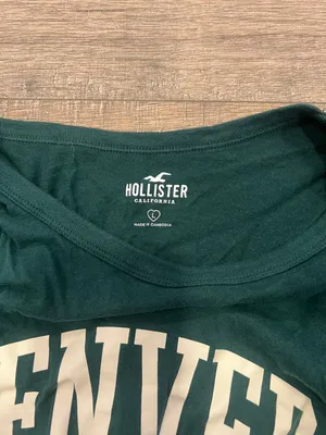Hollister Baby Tee thumbnail 3