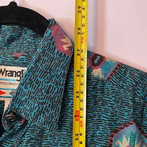 Wrangler Authentic Western Blue Aztec Print Vintage Button Down Shirt Medium thumbnail 9
