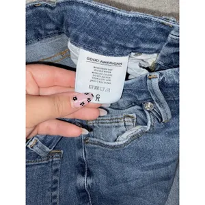 good american good cuts cropped bootcut jeans good waist 4/27 thumbnail 5