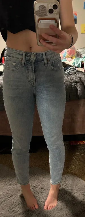 Jeans thumbnail 4