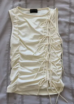 White Fox Boutique thumbnail 2