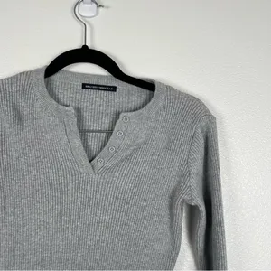 Brandy Melville Cropped Ribbed Long Sleeve Knit‎ Top Gray thumbnail 4