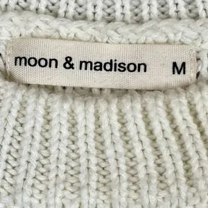 Moon & Madison Cream Black Striped Cropped Pullover Sweater Medium thumbnail 5