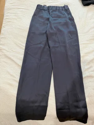 Aritzia Wilfred Pants thumbnail 2