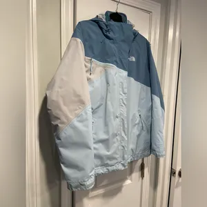 The North Face Size XL HyVent Waterproof Ski Jacket Blue Gray Colorblock Hooded thumbnail 6