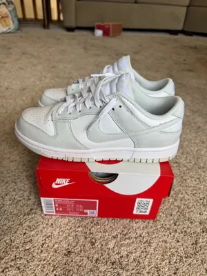 Nike Low Dunk Women’s thumbnail 3