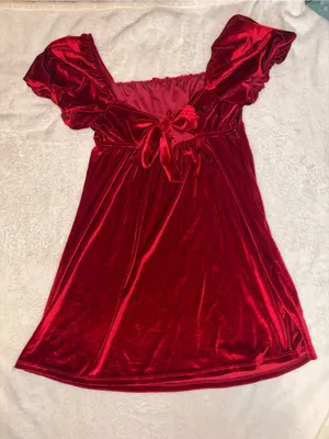 Originality Red Velvet Dress thumbnail 2