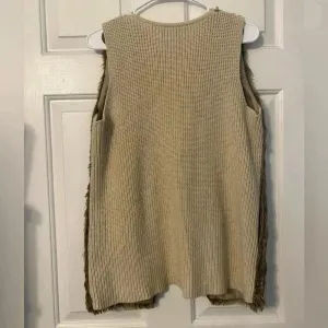 Liz Claiborne Faux Fur Front Ribbed Knit Back Open Vest Brown‎ Tan Small thumbnail 4