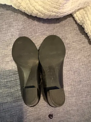 Chunky heel pumps size 8 thumbnail 7