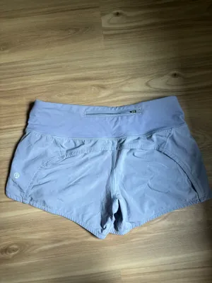 Lululemon Shorts thumbnail 3