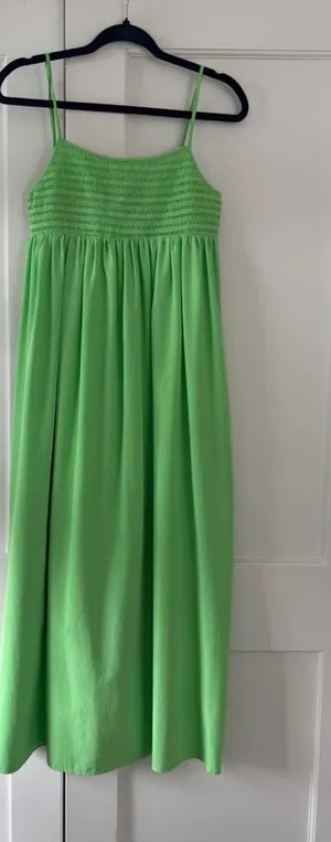 ZARA Green Maxi Dress with pockets thumbnail 1