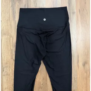 Lululemon Wunder Under Leggings Women 6 Black Ribbed High Rise 25" Inseam thumbnail 3
