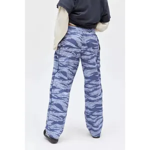 ✨BDG Jess Ripstop Straight Leg Track Sz Medium Pants✨ thumbnail 5