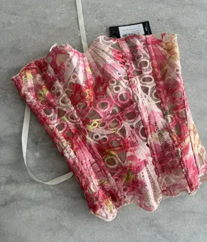 Pretty Little Thing PINK TEXTURED SHEER FLORAL LACE CORSET thumbnail 1