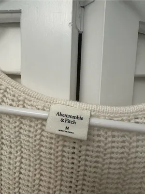 Abercrombie & Fitch Long-Sleeve Crochet Scoopneck Top Cream Size Medium NWT thumbnail 5