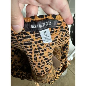 Urban Outfitters Womens Blouse‎ Sz M Ava Smocked Heart Leopard Print NEW thumbnail 9