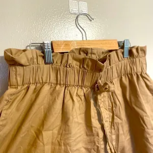 Ci Sono 𝅺 Tan High Waisted Shorts thumbnail 7