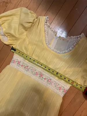 Vintage Homemade Yellow Puff Sleeve Embroidery Formal Dress Medium thumbnail 11