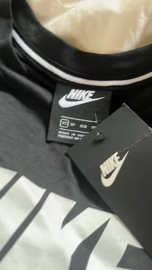 Nike Crop Top thumbnail 2