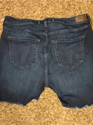 Hollister Curvy High-Rise Super Skinny Jeans Size 16R W33 Dark Wash thumbnail 5