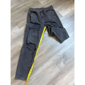 American Eagle Destroyed Mom Jeans High Rise Black Grunge 6 thumbnail 10