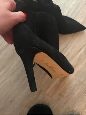 SAM EDELMAN BLACK SUEDE POINTED TOE BOOTIES US8.5 thumbnail 5