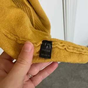 Women’s open cardigan sweater —‎ one size thumbnail 3
