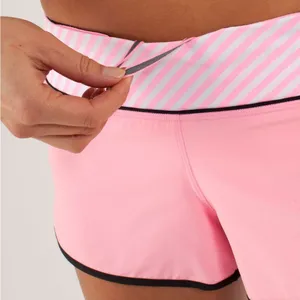 ၁၇Lululemon Run: Speed Short Pink Shell / Classic Stripe White Pink Shell / Blac thumbnail 5
