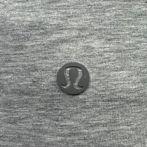 Lululemon Women's Gray Long Sleeve Crew Neck Pullover Athletic T-Shirt Top Sz S thumbnail 3