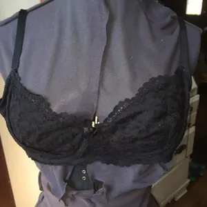 Victoria’s Secret unlined Very Sexy Demi bra thumbnail 1