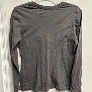 NFL Bears women’s Long Sleeve Gray Shirt thumbnail 3