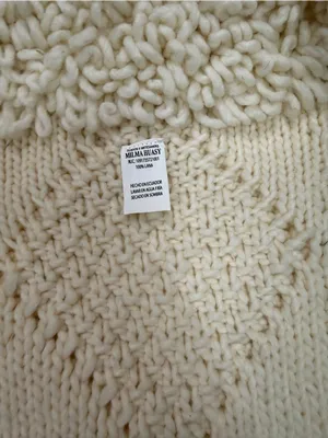 Textured 100% Wool Cream Cable Knit Cardigan Sweater NWOT thumbnail 4