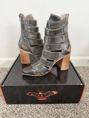 FREEBIRD by Steven Jagger Ice Boots thumbnail 1