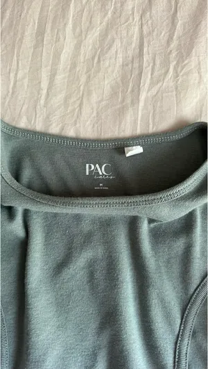 Pacsun baby tee thumbnail 3