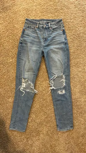 American Eagle Jeans thumbnail 1