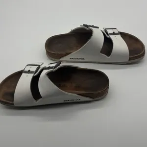 Birkenstock Arizona White Birko-Flor Two Strap Slide Sandals Womens 40 L9 M7 thumbnail 5