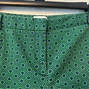 Laundry by Shelli Segal green and navy geometric print Bermuda shorts size 14 thumbnail 5