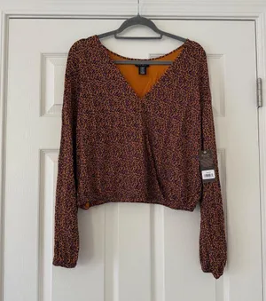 NWT Wrangler Retro Wrap Top Blouse size medium thumbnail 1