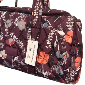 Vera‎ Bradley Ultralight Active Duffel Bag Floral Print Burgundy Lightweight thumbnail 2